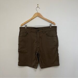 Prana Men’s Brown Shorts Size 36” x 9”